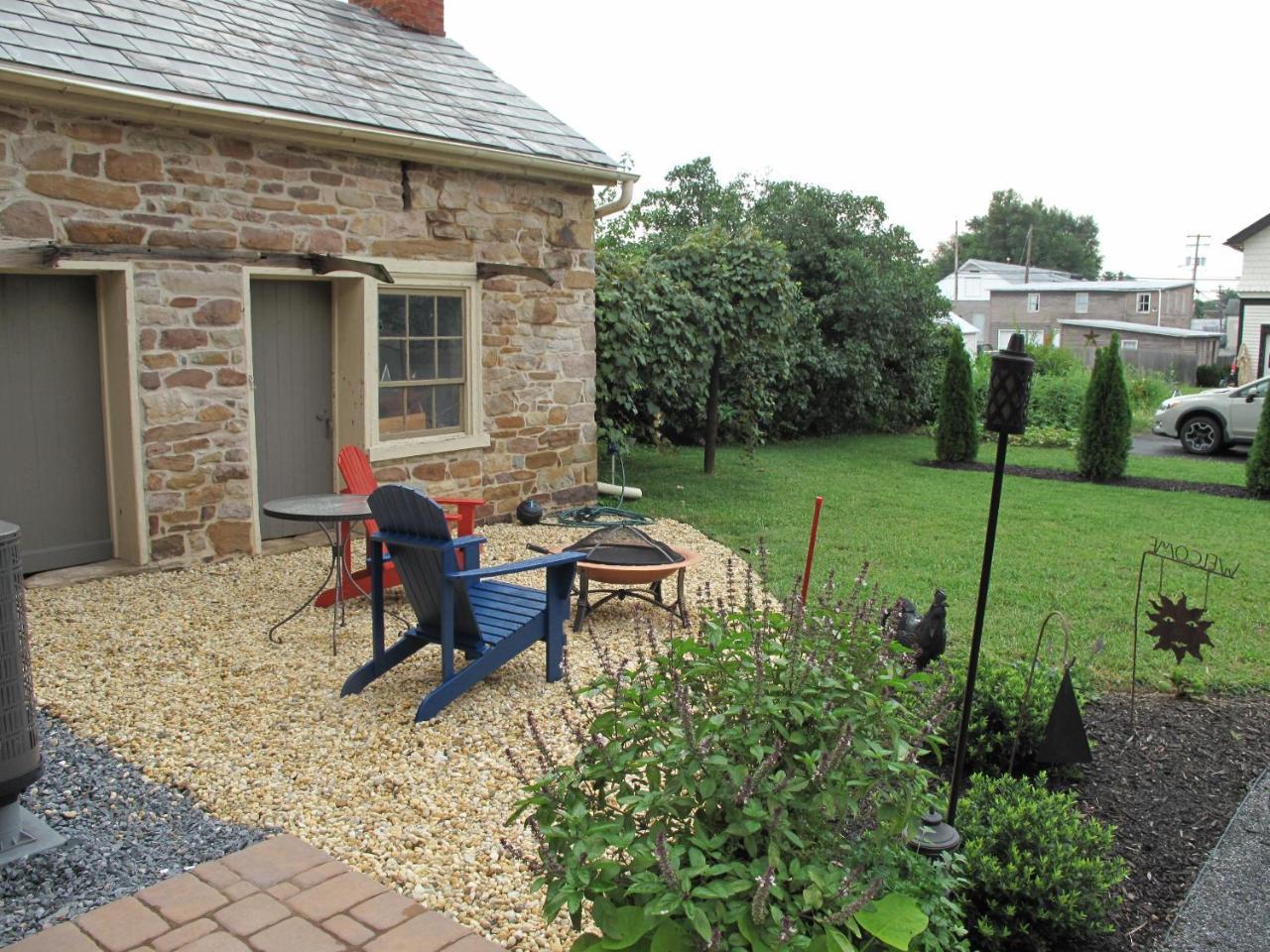 Georges On York B&B Taneytown Exterior photo